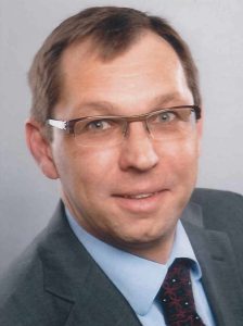 Dr. Oliver Winter