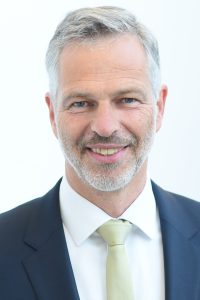 Dr. Ulrich Hagel 