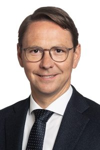 Dr. André Lippert